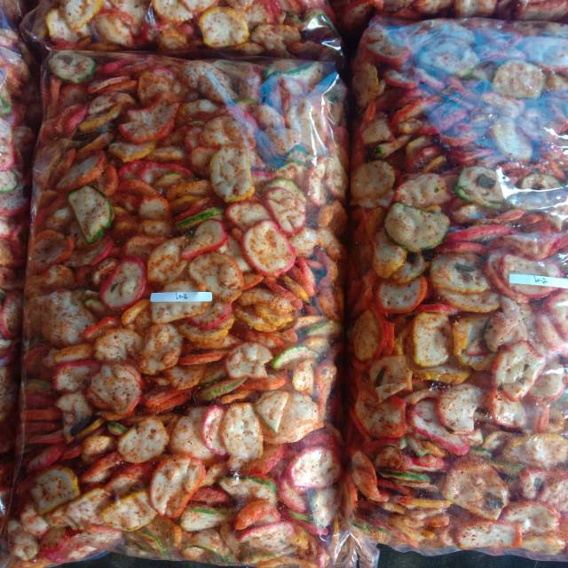 

Kerupuk seblak bantat super pedas
