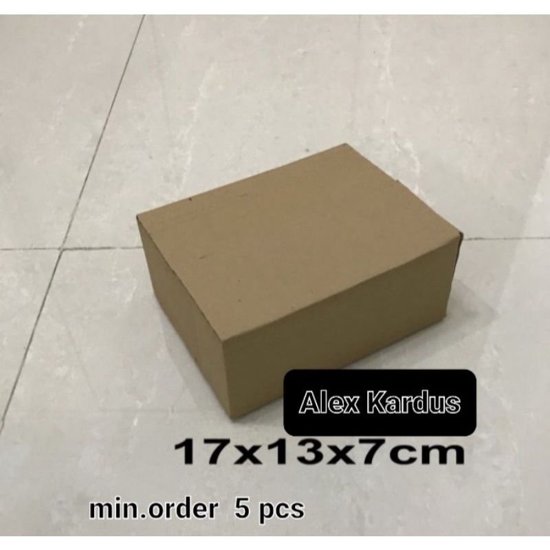 

Kardus / box / 17x13x7 cm / karton packing polos baru ST