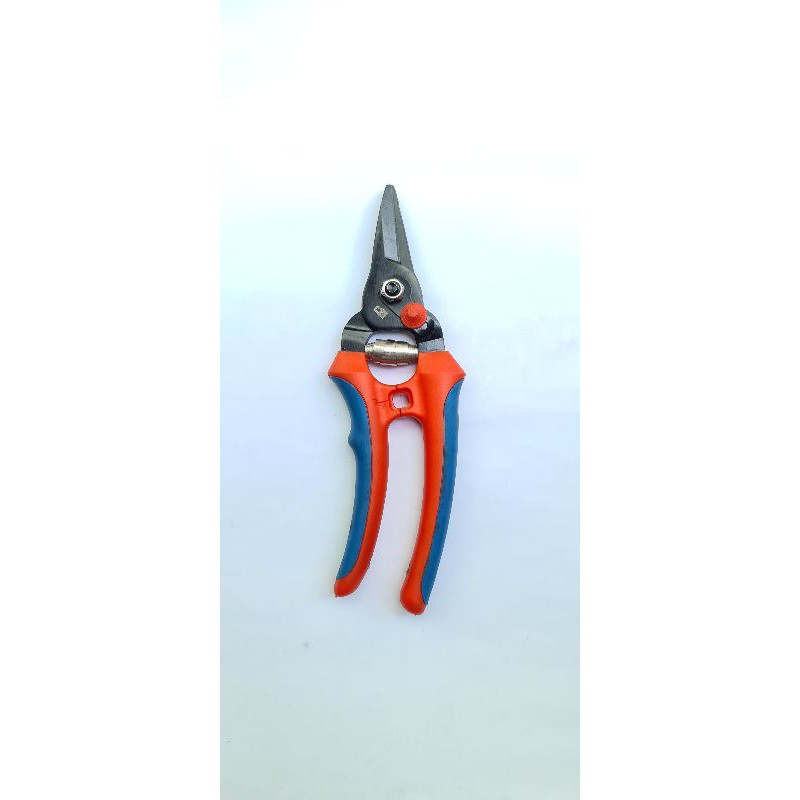 Gunting pruning TOHO