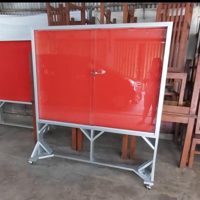 

Mading Softboard Standing 120 × 180 Cm