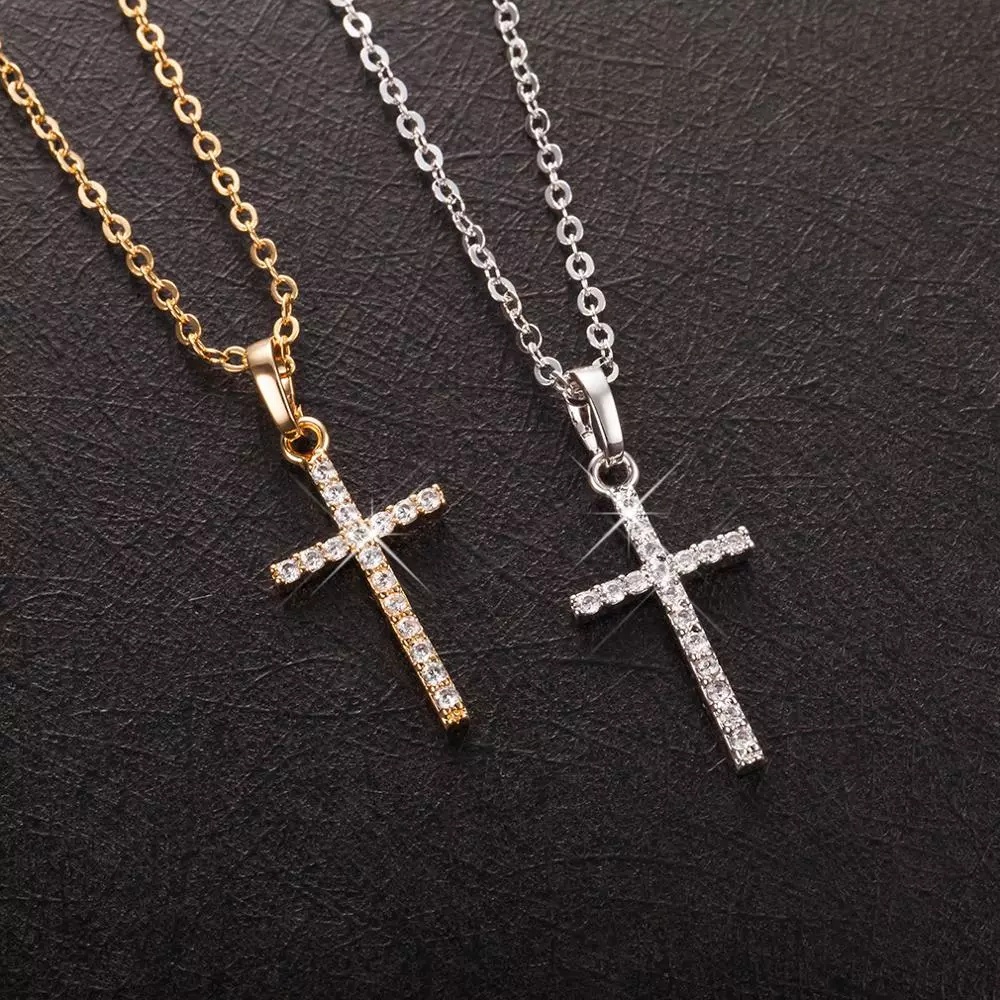 Fashion Alloy Kalung Liontin Salib Yesus Pacar Kepribadian Populer Aksesoris Perhiasan Pasangan Warna Emas Perak Rantai Pesona Logam