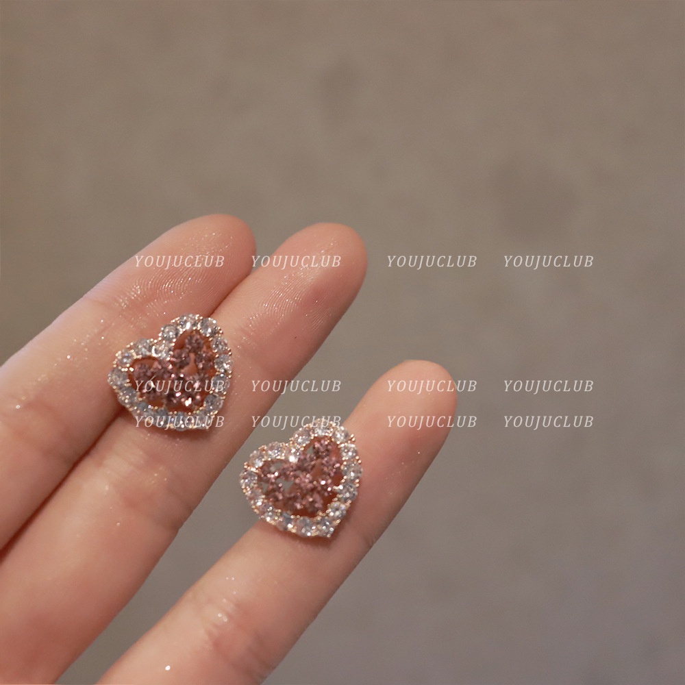 Anting Tusuk Bentuk Hati Pink Bahan Alloy Hias Berlian Imitasi Untuk Wanita