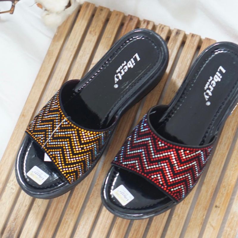 Sandal wedges wanita Liberty - MEGA 04