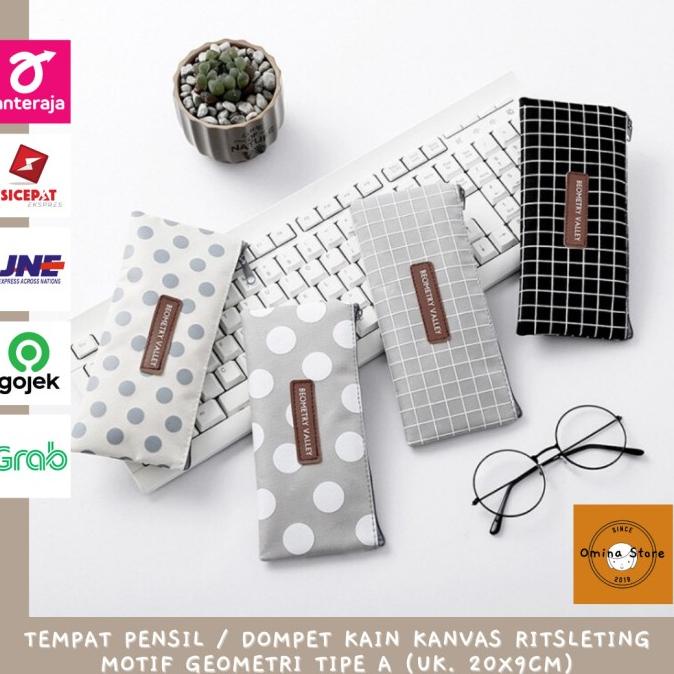 

Tempat Kotak Pensil/Dompet Kain Kanvas Motif Geometri Tipe A (20x9cm)