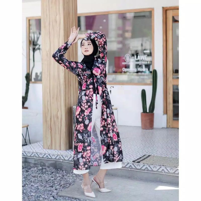 SYIFAA LONG OUTER / OUTER WANITA / PAKAIAN WANITA / MOTIF BUNGA WARNA HITAM PUTIH SILVER MOCCA/MONOC