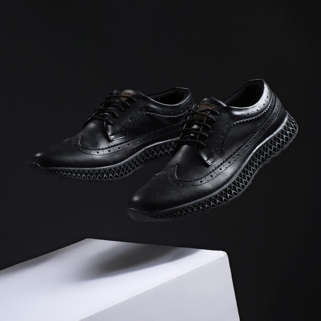 Izo Black | Sepatu Longwing Pantofel Hitam Pria Casual Wingtip Kerja Ori Cowok Laki | FORIND Monday