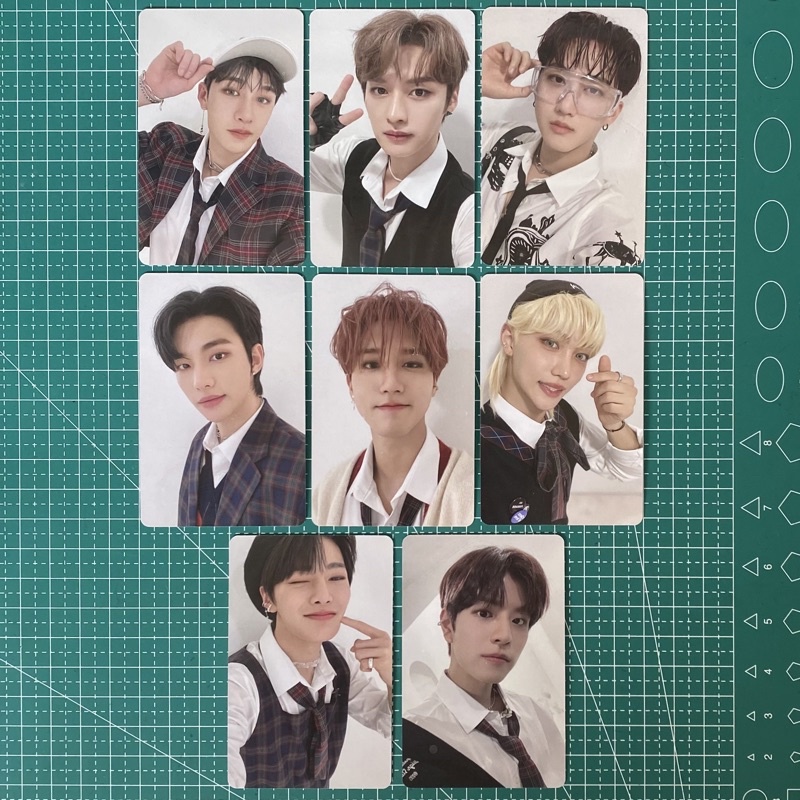 STRAY KIDS - CHRISTMAS EVEL LIMITED PHOTOCARD BENEFIT| CHAN LEE KNOW HYUNJIN HAN FELIX SEUNGMIN PC