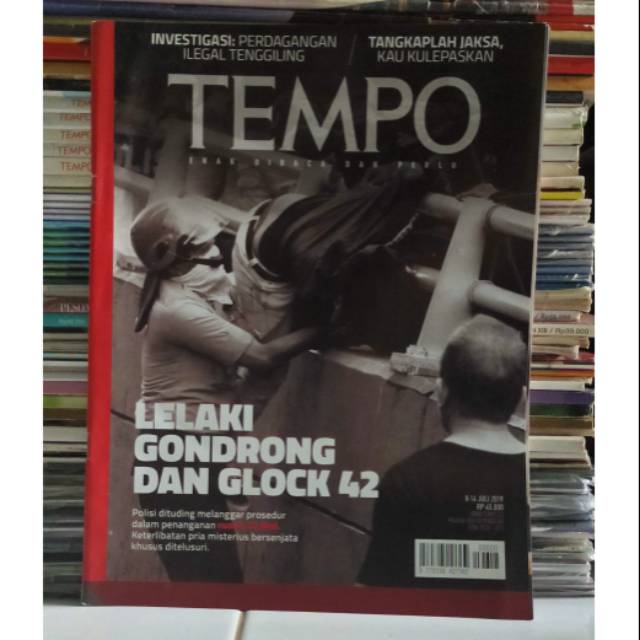 MAJALAH TEMPO LELAKI GONDRONG DAN GLOCK 42