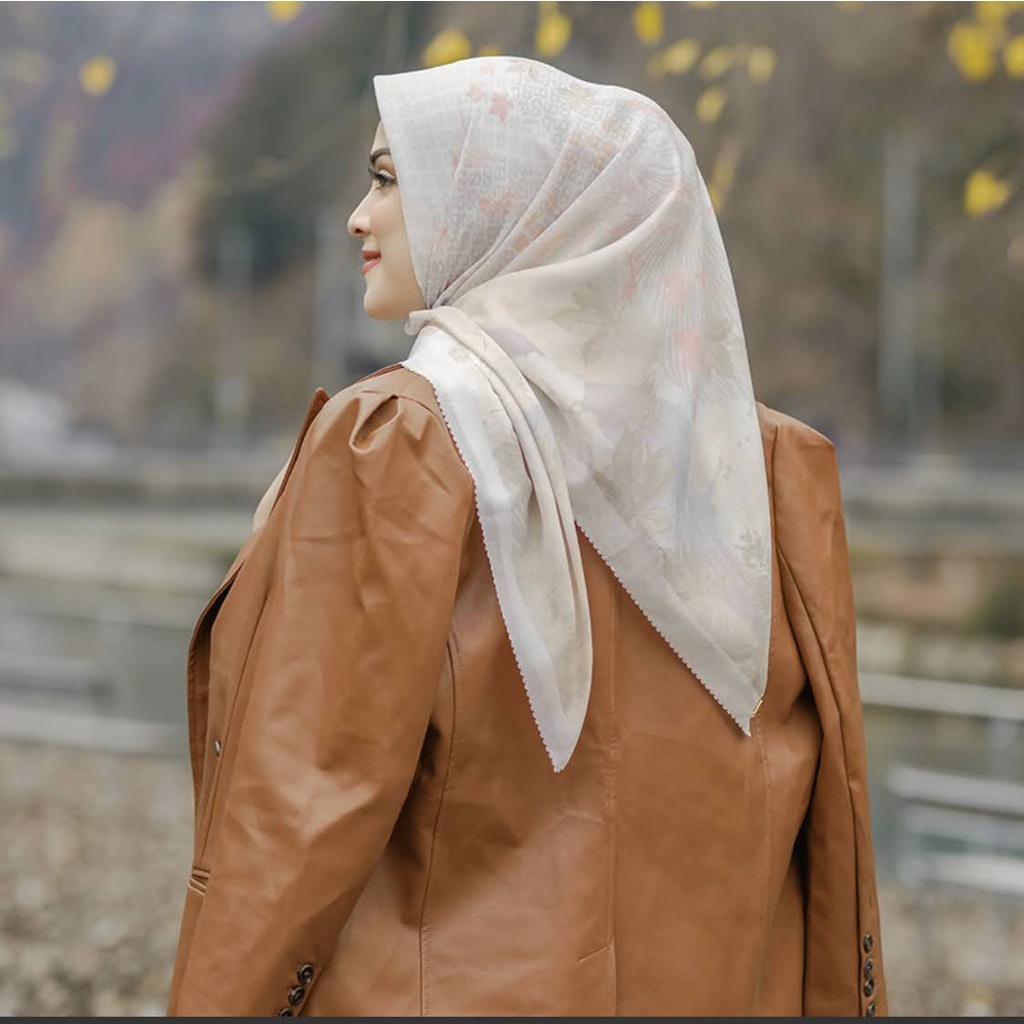 Buttonscarves Iseltwald Snow Voal Reg New