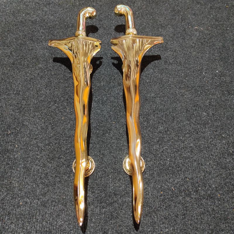 handle pintu tarikan pintu model keris lekuk panjang 50cm