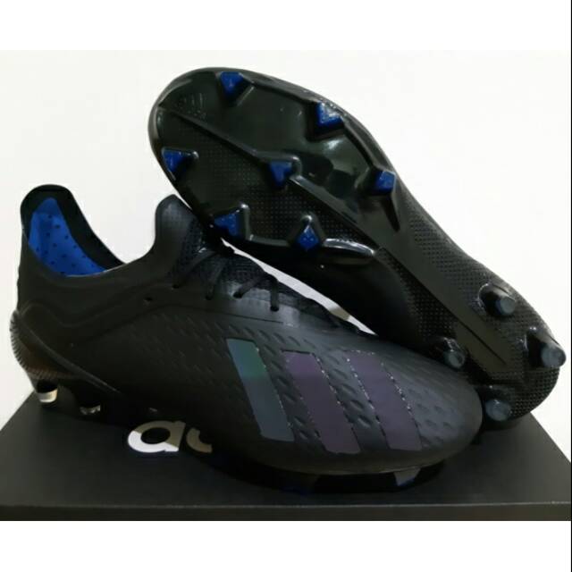 sepatu bola adidas x18