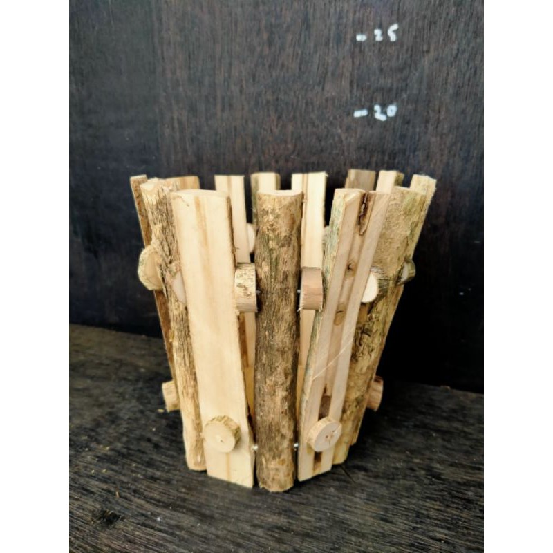 pot kayu kopi bundar