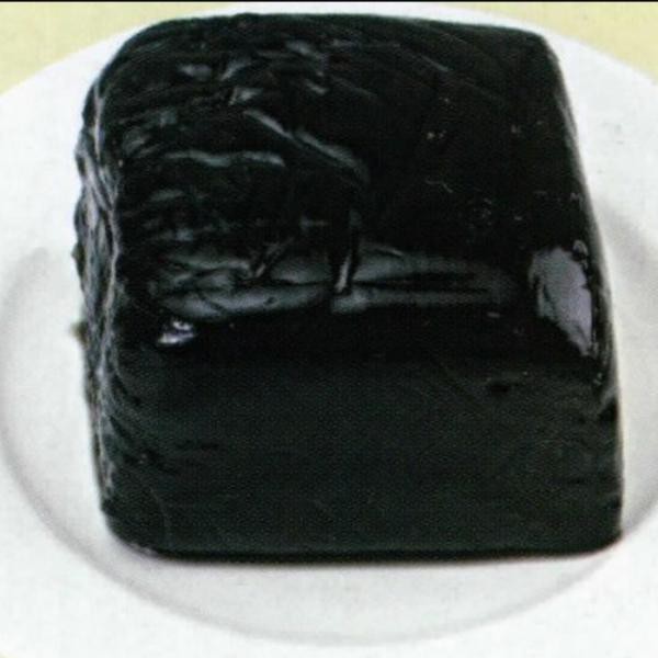 

CINCAU HITAM