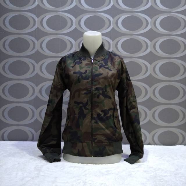 jaket bomber loreng