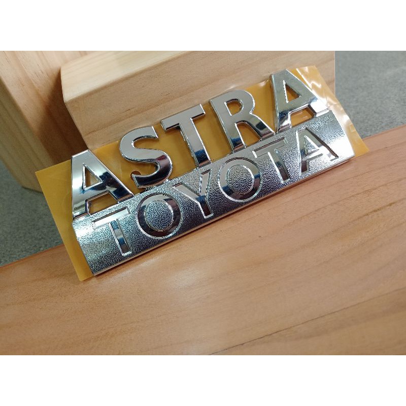 emblem ASTRA TOYOTA original