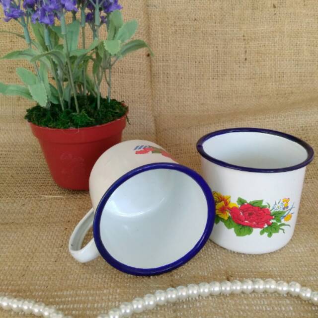 Gelas enamel
