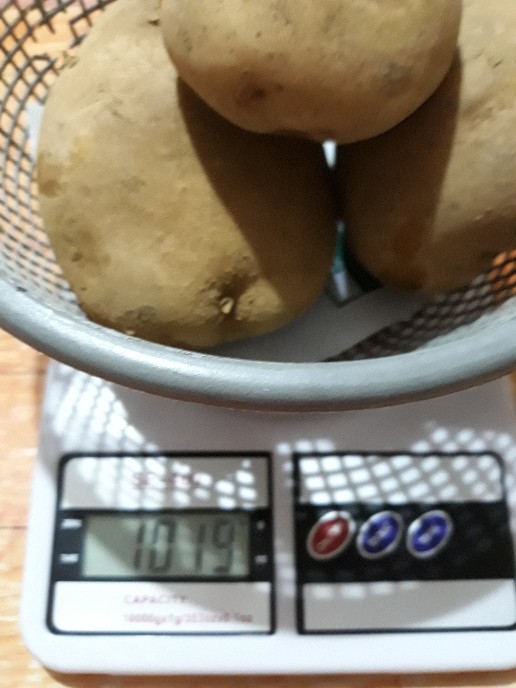 Kentang Dieng Super Jumbo (1kg)