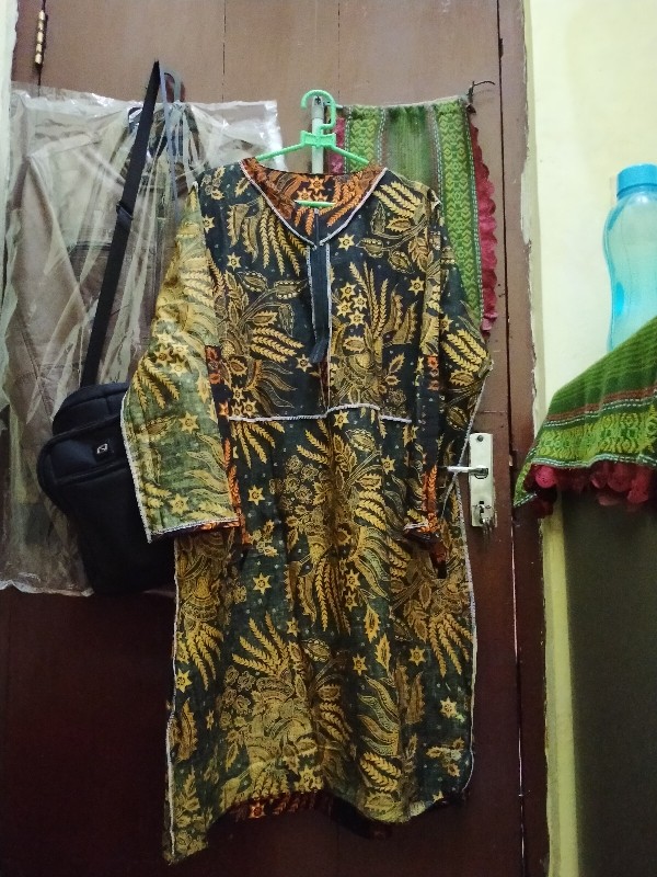 Batik Couple Keluarga Sania Ruffle Ori Ndoro Jowi Dnt Dimensi Abu