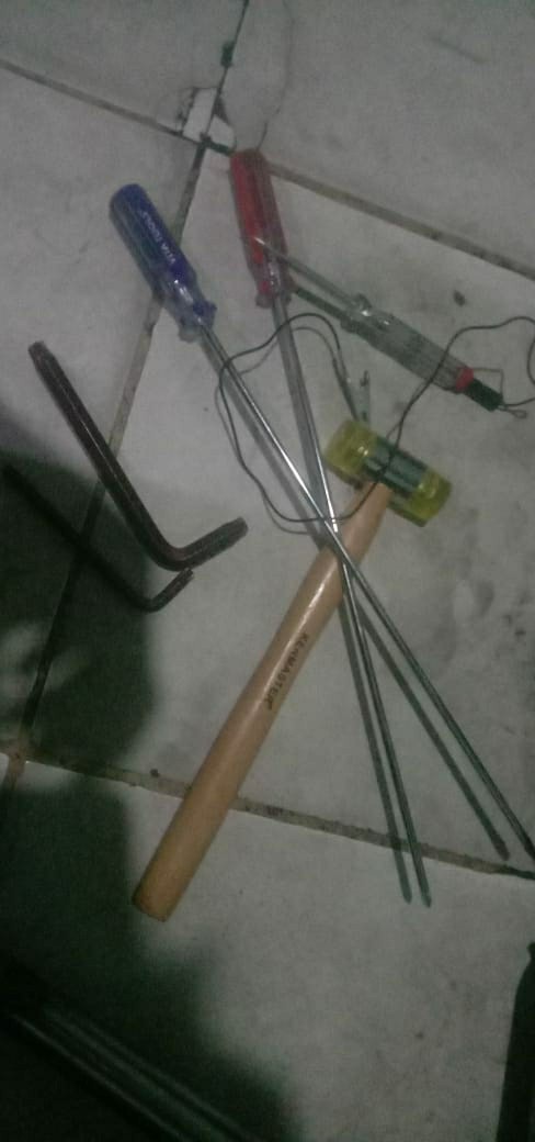 Kenmaster Palu Karet 25 Mm Gagang Kayu Kuning Nylon 2 Sisi