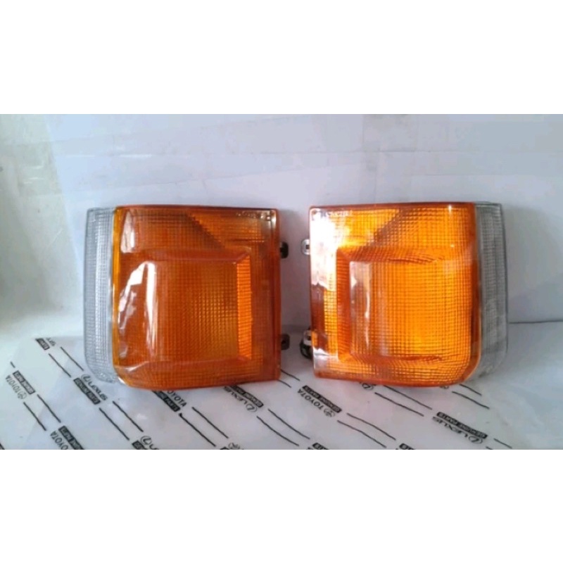 lampu sen toyota  kijang super 5k kijang 4 k set kiri kanan