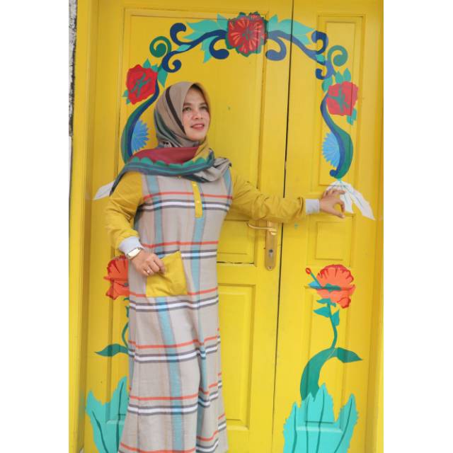 Abaya mustard square