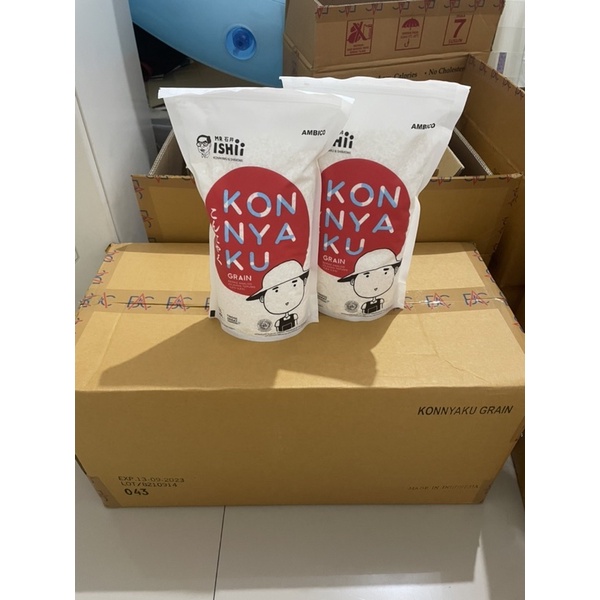 

BERAS SHIRATAKI 1 BOKS KEMASAN 1 KG