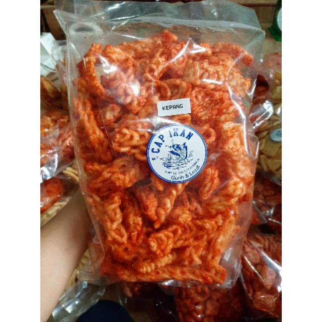 

Kerupuk Cap Ikan Asli Khas Medan [ Kepang ] 250gr