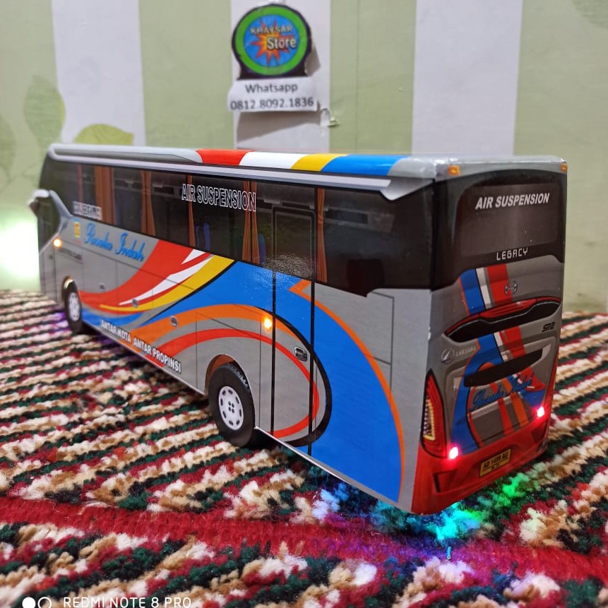 Miniatur Bus bis Rosalia indah silver SR2 PLUS LAMPU