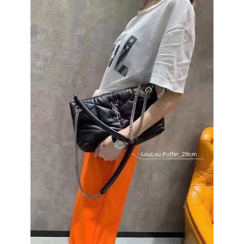 Tas selempang jinjing wanita ada tali//tas rantai// Tas santai // tas jalan jalan