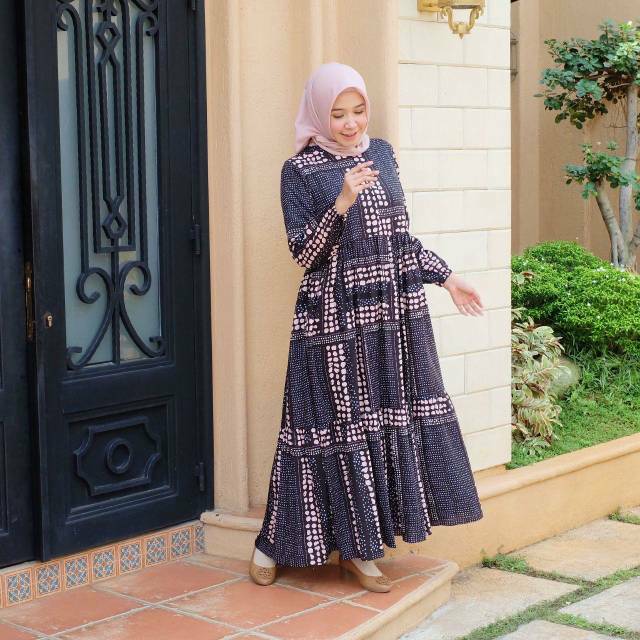 Sadiyah Homey Dress