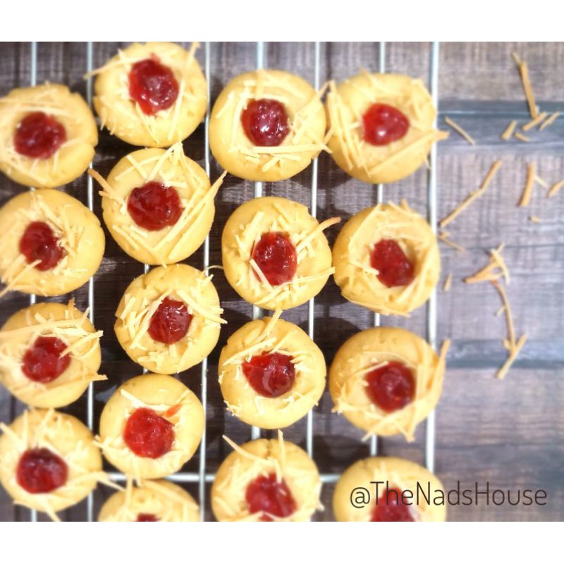 

THUMBPRINT JAM COOKIES (COOKIES LEBARAN/NATAL/TAHUN BARU)