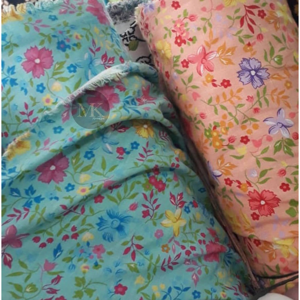 Katun Motif Bunga Kecil Pink MInt Pastel