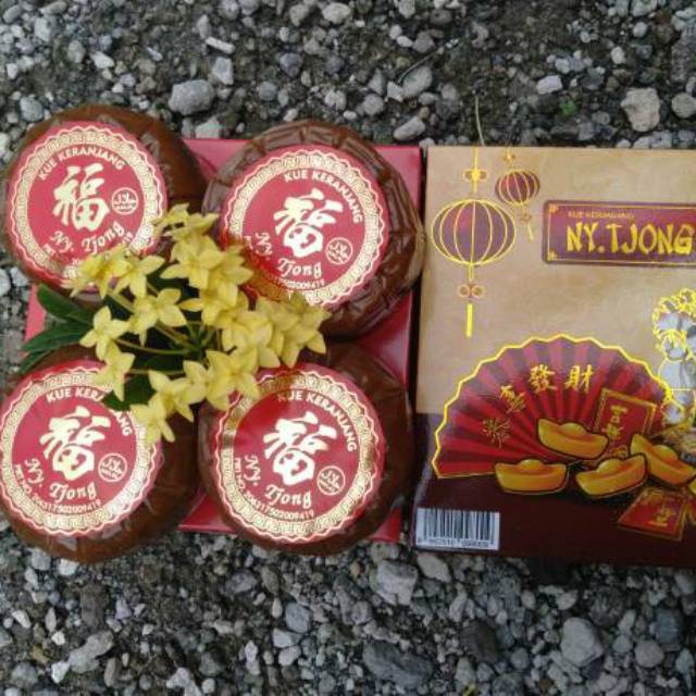 

Kue keranjang mini isi 4