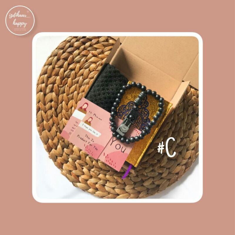 

KADO GIFT BOX PAKET COWOK A GRATIS KARTU UCAPAN