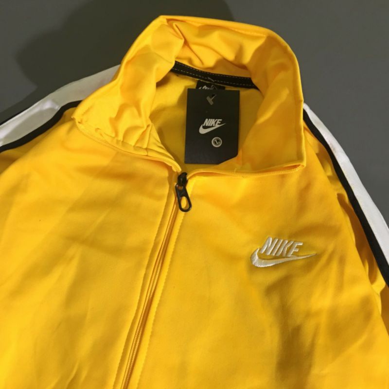tracktop nike