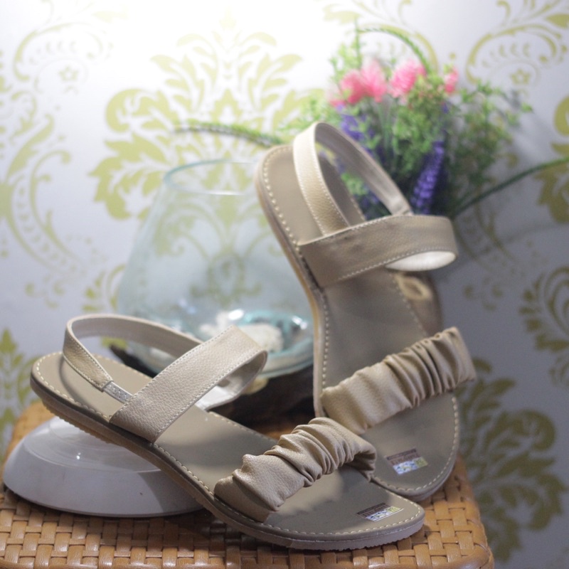 SH 84 Sendal Wanita Hayati Sendal Flat Wanita Anti Slip Sendal Hayati Ori Sendal Tasik Sandal Flat W