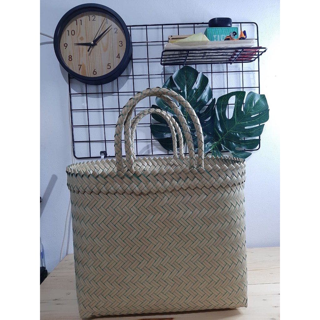 Tas Anyaman Plastik Lurik Polos Jumbo (L) Belanja Pasar Hampers Parcell
