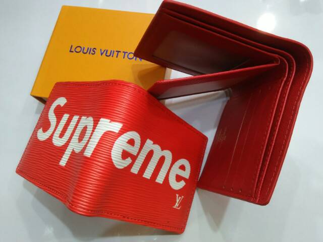 Dompet supreme pendek lipat cowok import