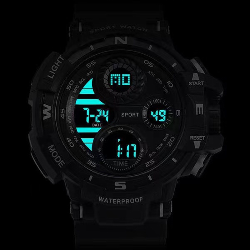 Jam Tangan Sport Pria Digital Multifunctional Electonic Luminous Hitam / Jam Tangan Sport Pria