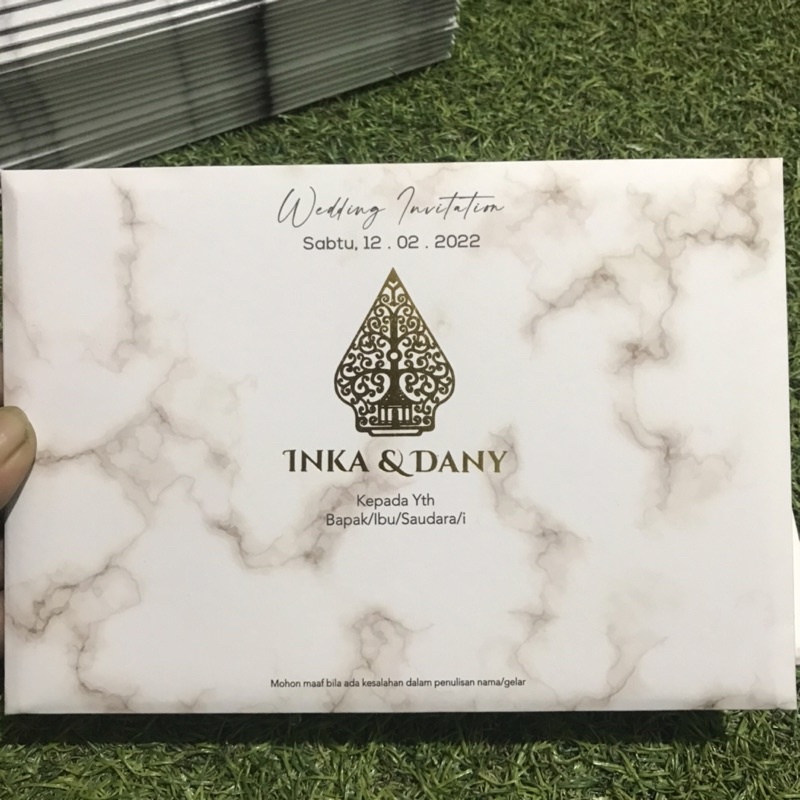 undangan hardcover motif jawa