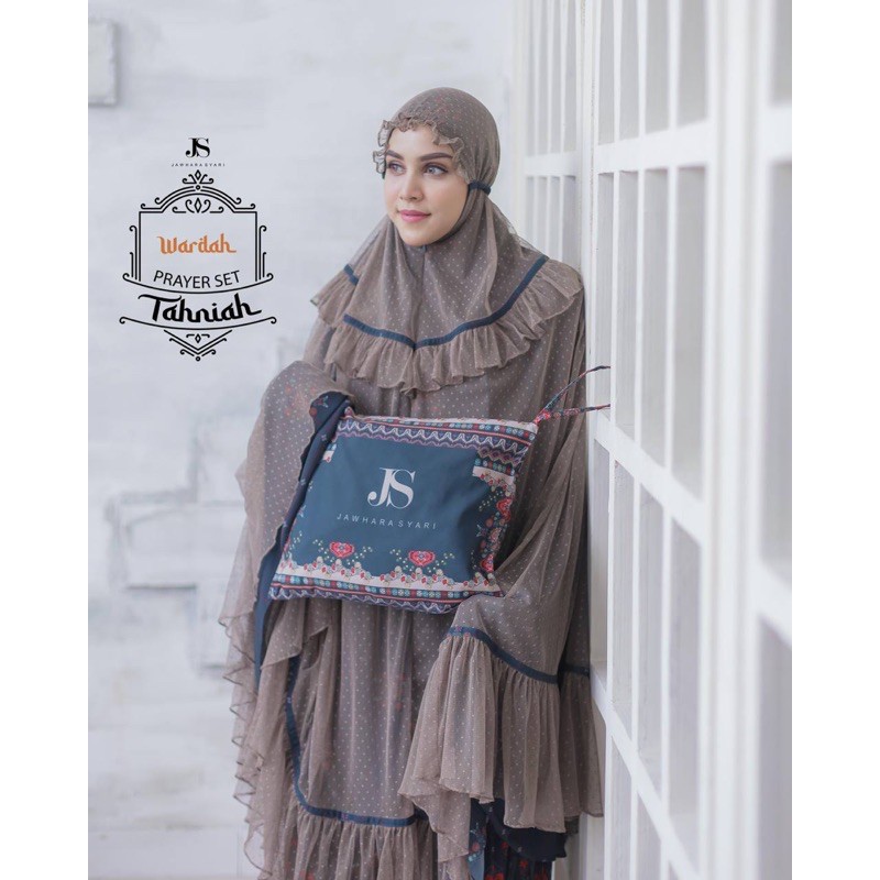 Wardah Tahniah Prayer set by jawhara syari