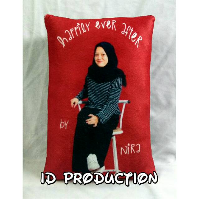 Kado Ulang Tahun Bantal Foto Custom