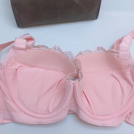 BRA CUP D E F (K-M30) BIG SIZE DENGAN CUP BESAR BERKAWAT BUSA TIPIS