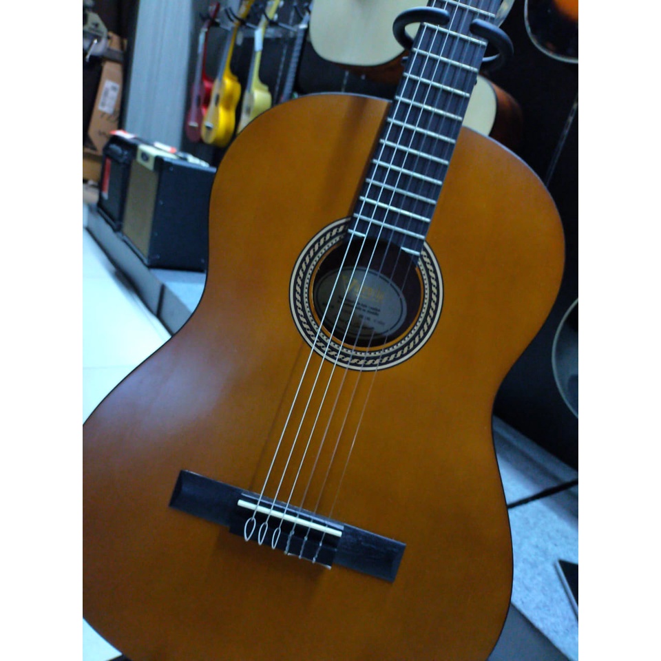 READY GITAR VALENCIA CLASSIC 4/4