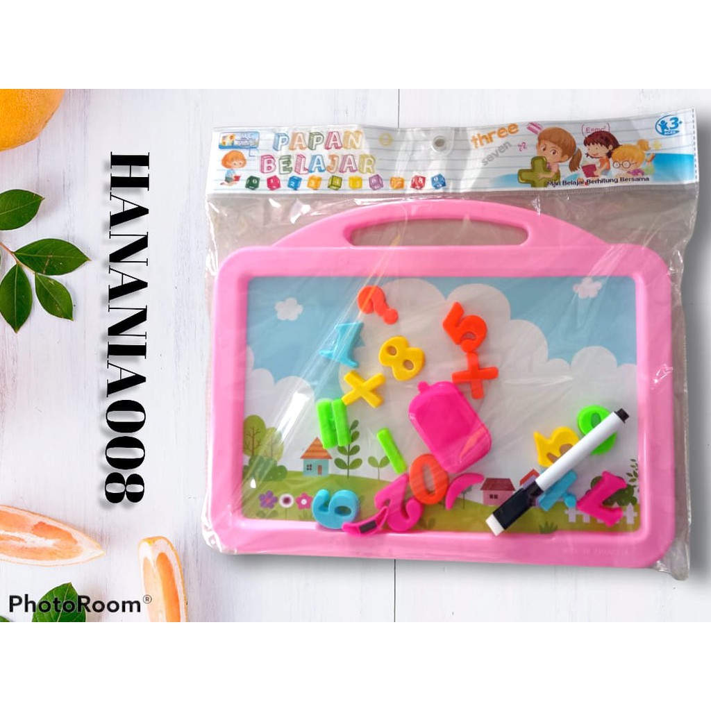 

MB 02 MAINAN ANAK EDUKASI PAPAN TULIS PLUS ANGKA MAGNET / MAINAN ANAK DRAWING BOARD + ANGKA MAGNETIC