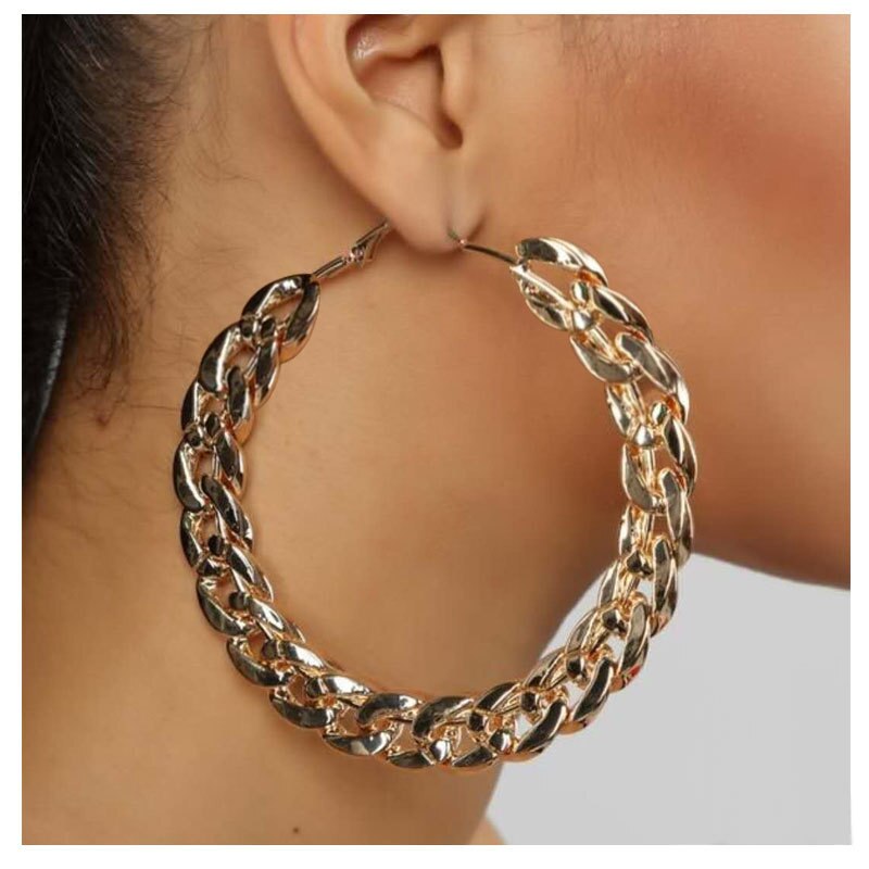 Anting Hoop Bentuk Lingkaran Besar Gaya Vintage Punk Untuk Wanita