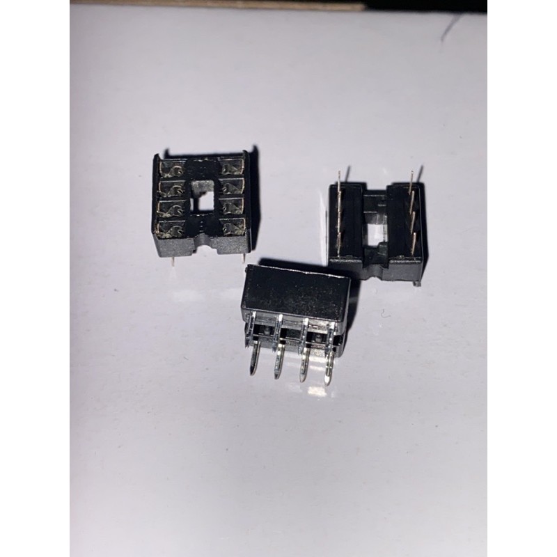 soket ic 8pin