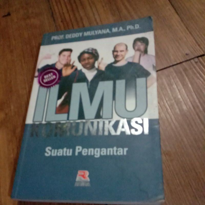 

buku mahasiswa ILMU KOMUNIKASI SUATU PENGANTAR