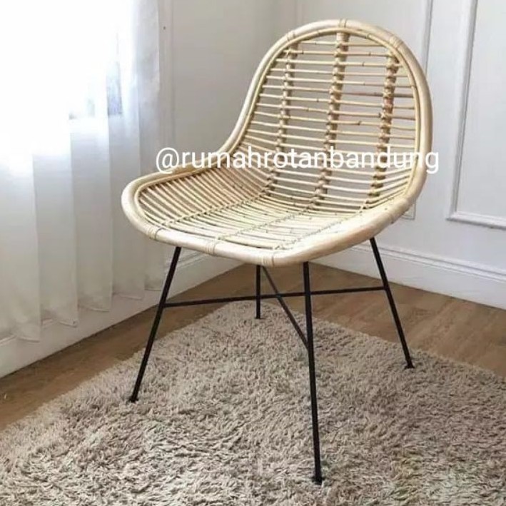 kursi teras rotan asli / kursi rotan kaki besi Aurora
