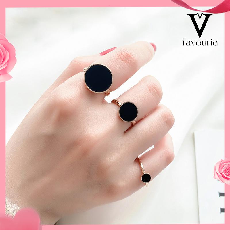 [COD]Cincin baja titanium mengkilap cangkang hitam bulat tidak memudar cincin peringatan perjalanan sederhana yang liar-FA